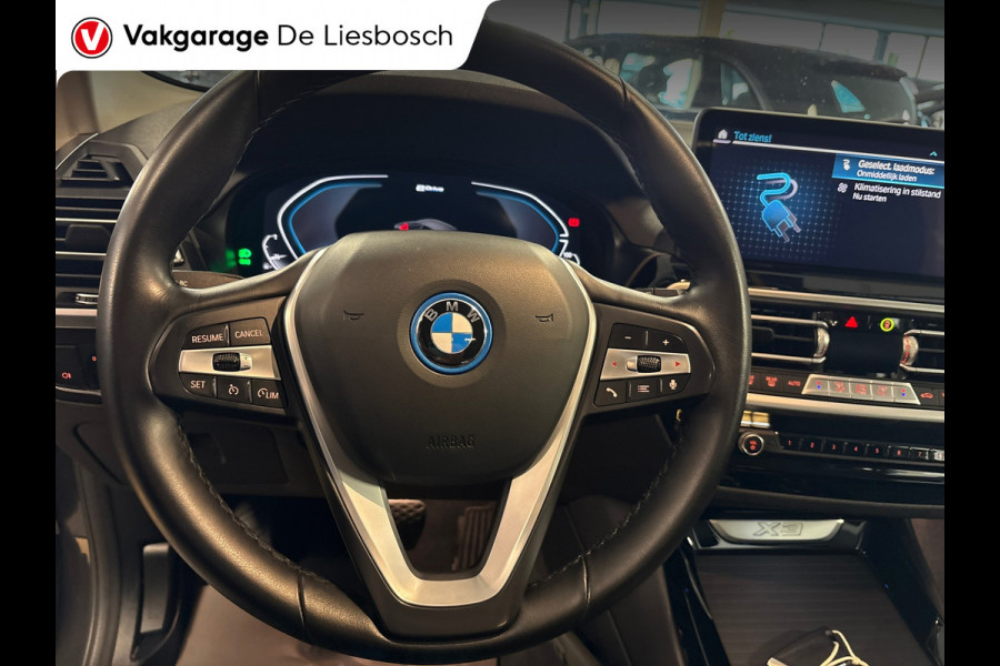 BMW X3 XDrive30e Business Edition Plus / leer / head up / camera / trekhaak / orig ned