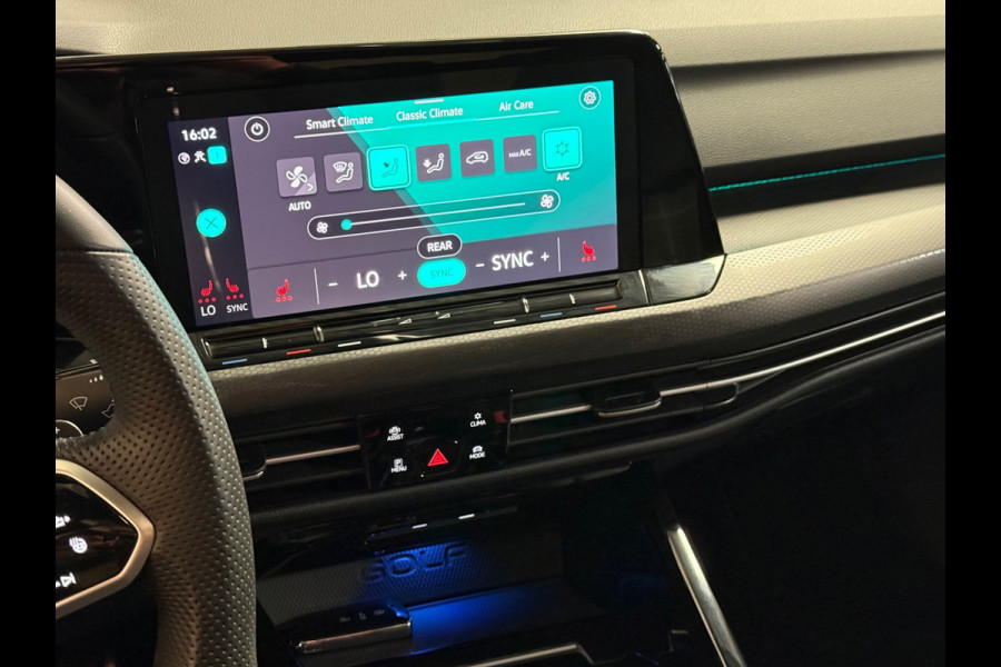 Volkswagen Golf 2.0 TDI GTD |Sfeerverlichting | Stuur/Stoelverwarming | Pano | Camera | Carplay