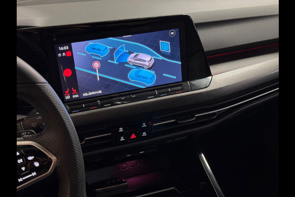 Volkswagen Golf 2.0 TDI GTD |Sfeerverlichting | Stuur/Stoelverwarming | Pano | Camera | Carplay