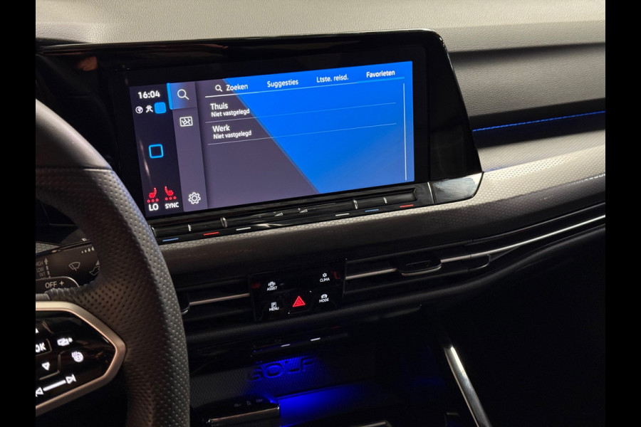 Volkswagen Golf 2.0 TDI GTD |Sfeerverlichting | Stuur/Stoelverwarming | Pano | Camera | Carplay