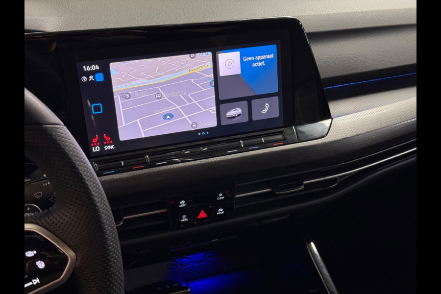 Volkswagen Golf 2.0 TDI GTD |Sfeerverlichting | Stuur/Stoelverwarming | Pano | Camera | Carplay