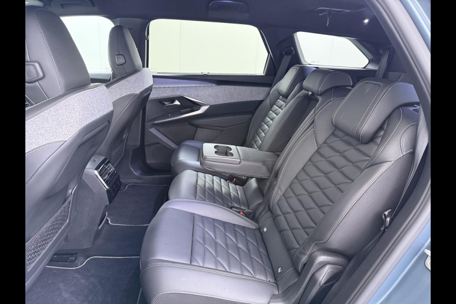 Peugeot E-5008 GT 73 kWh SOH 95%| 7 PERSOONS | COMPLEET UITGEVOERD| STOEL VENTILATIE |WARMTEPOMP| ADAPTIEVE CRUISE CONTROL | 360° CAMERA | ACHTERBANK VERWARMD |STOEL+ STUURVERWARMING| MEMORY STOEL MET MASSAGE| DODE HOEK SENSOR| ELEKTRISCHE ACHTERKLEP