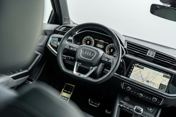 Audi Q3 Sportback 45 TFSI e S Edition /Pano/Keyless/Carplay/Sfeer