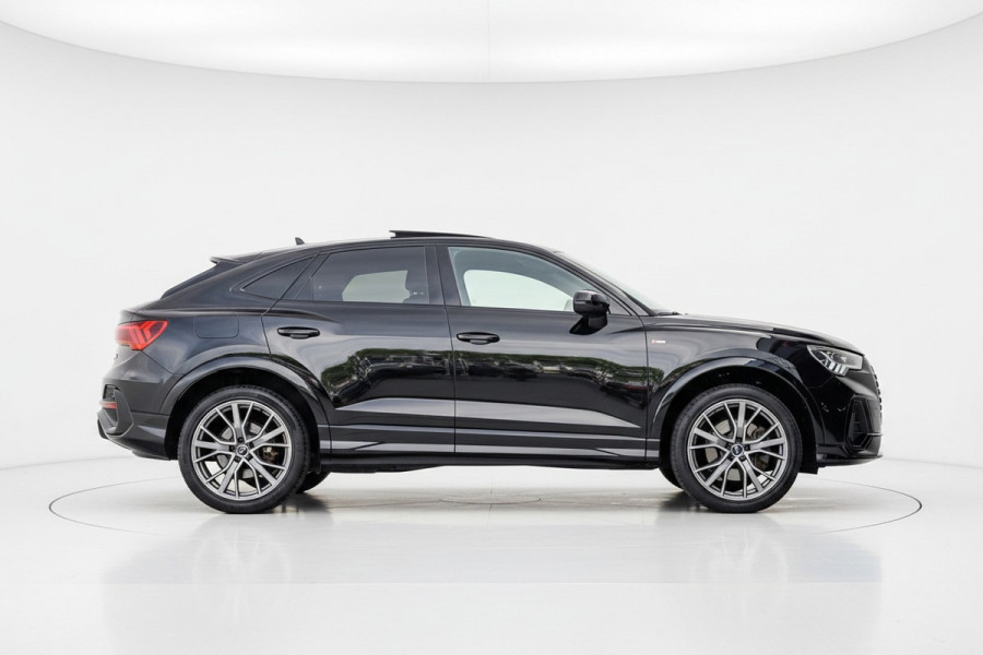 Audi Q3 Sportback 45 TFSI e S Edition /Pano/Keyless/Carplay/Sfeer