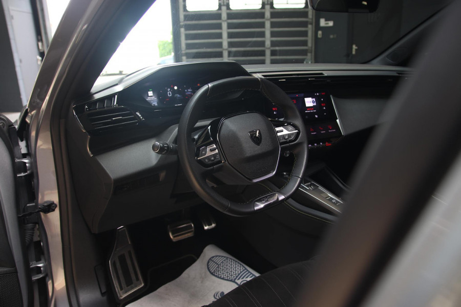 Peugeot 308 SW 1.2 PureTech GT PANO-VIRTUAL 3D-KEYLESS-LED-ACC