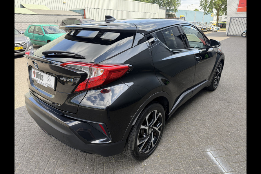 Toyota C-HR 1.8 Hybrid Business Intro (Trekhaak - Camera - Stoelverwarming - Keyless Entry - 18"incl 4S - Adaptieve Cruise Controle - Automa