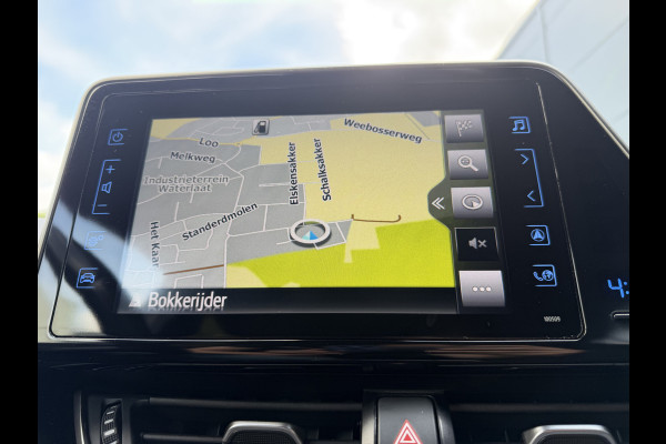 Toyota C-HR 1.8 Hybrid Business Intro (Trekhaak - Camera - Stoelverwarming - Keyless Entry - 18"incl 4S - Adaptieve Cruise Controle - Automa