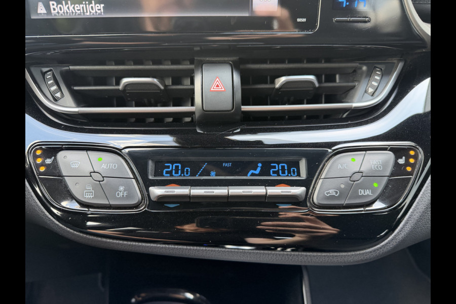 Toyota C-HR 1.8 Hybrid Business Intro (Trekhaak - Camera - Stoelverwarming - Keyless Entry - 18"incl 4S - Adaptieve Cruise Controle - Automa