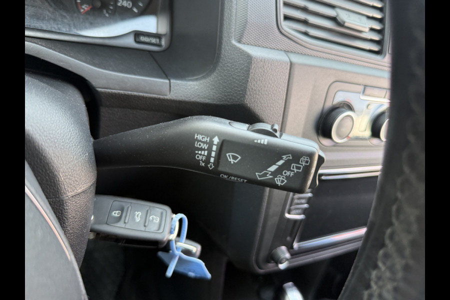 Volkswagen E-Caddy 37kWh 113PK L2H1 Elektrisch Caddy ABT 37,3kWh 159km WLTP Trekhaak Snelladen Airco Stoelverwarming Carplay Parkeersensoren