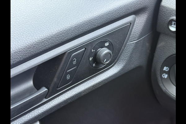 Volkswagen E-Caddy 37kWh 113PK L2H1 Elektrisch Caddy ABT 37,3kWh 159km WLTP Trekhaak Snelladen Airco Stoelverwarming Carplay Parkeersensoren