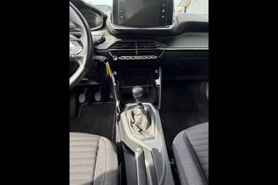 Peugeot 2008 1.2 PureTech Active Pack 107.000 KM - Apple CarPlay / Navigatie I Airco I LED I Sport velgen I Dealer onderhouden