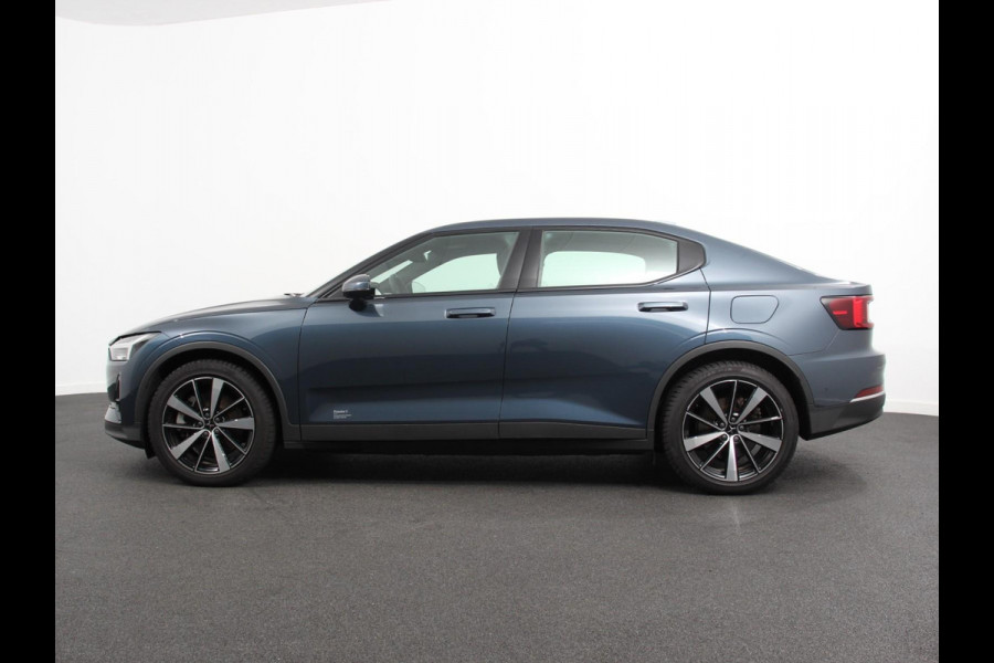 Polestar 2 Standard Range Single Motor 63kWh Climate control Cruise control Panorama dak Parkeersensoren + Camera Trekhaak Voorstoelen verwarmd Apple Carplay/ Android Auto