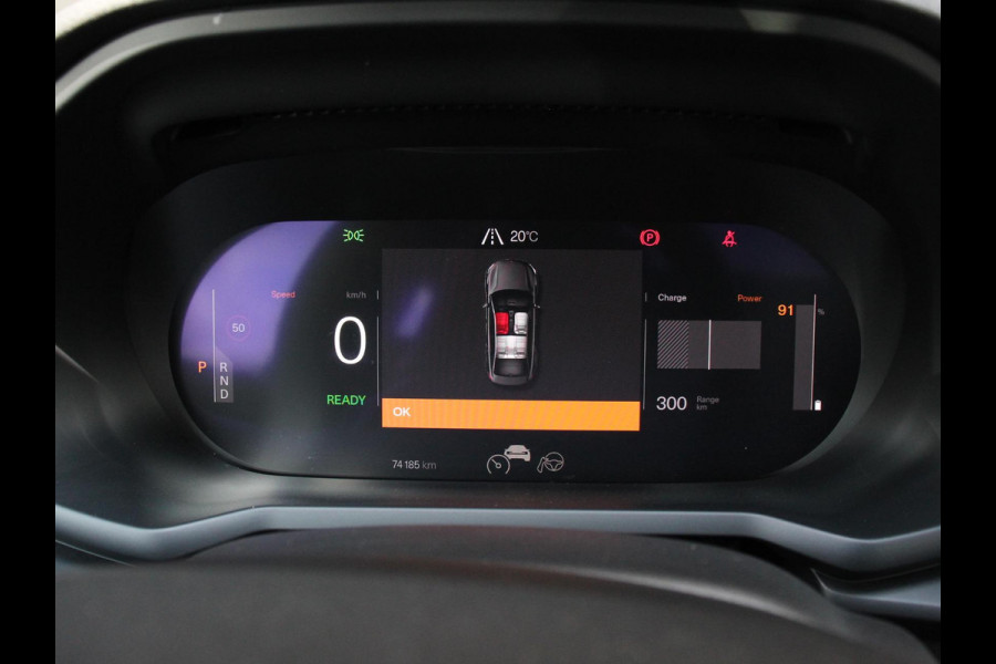 Polestar 2 Standard Range Single Motor 63kWh Climate control Cruise control Panorama dak Parkeersensoren + Camera Trekhaak Voorstoelen verwarmd Apple Carplay/ Android Auto