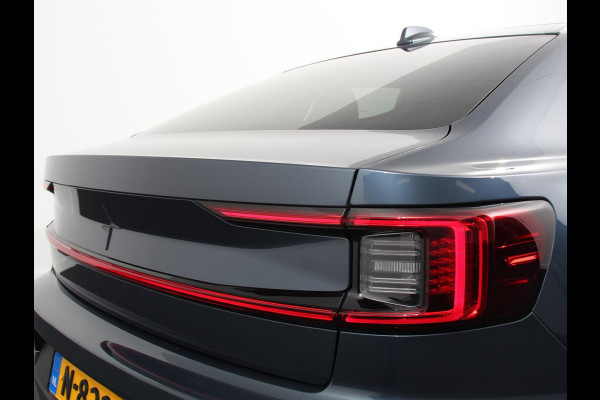 Polestar 2 Standard Range Single Motor 63kWh Climate control Cruise control Panorama dak Parkeersensoren + Camera Trekhaak Voorstoelen verwarmd Apple Carplay/ Android Auto