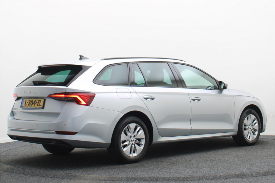 Škoda Octavia Combi 1.0 TSI Business Edition Virtual Cockpit, Cruise,  Apple Carplay, Sfeerverlichting, LED, DAB, PDC, 16''