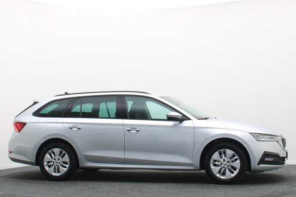 Škoda Octavia Combi 1.0 TSI Business Edition Virtual Cockpit, Cruise,  Apple Carplay, Sfeerverlichting, LED, DAB, PDC, 16''