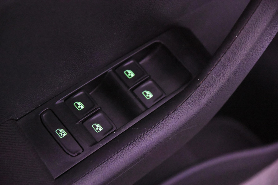 Škoda Fabia Combi 1.0 TSI Ambition DSG *1ste Eigenaar*Navigatie*Camera*Carplay*
