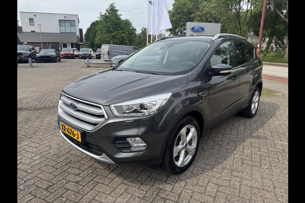 Ford Kuga 1.5 EcoBoost Titanium 150pk Trekhaak | Elektrische Achterklep | Stoel, stuur en Voorruit verwarming | Achteruitrijcamera | 2.000kg Trekgewicht