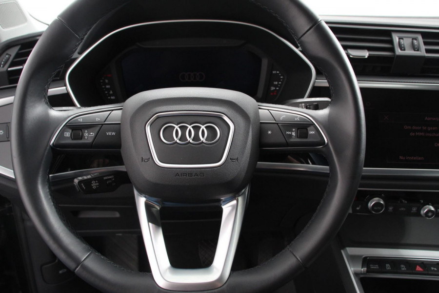 Audi Q3 Sportback 35 TFSI 150pk S-tronic Prestige Navigatie Apple Carplay/Android Auto Parkeersensoren Adaptieve Cruise Control Stoelverwarming Ledverlichting Virtual Cockpit Climate Control