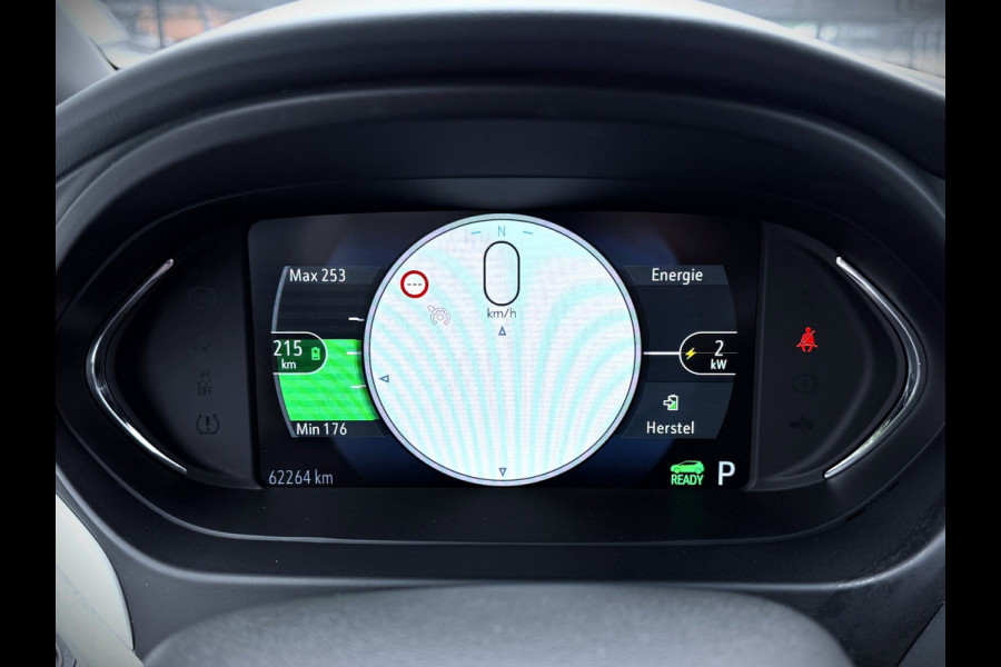 Opel Ampera-E Business Executive 60 kWh - Apple CarPlay / Android Auto - Lederen Bekleding - Stuur-/Stoelverwarming - Xenon