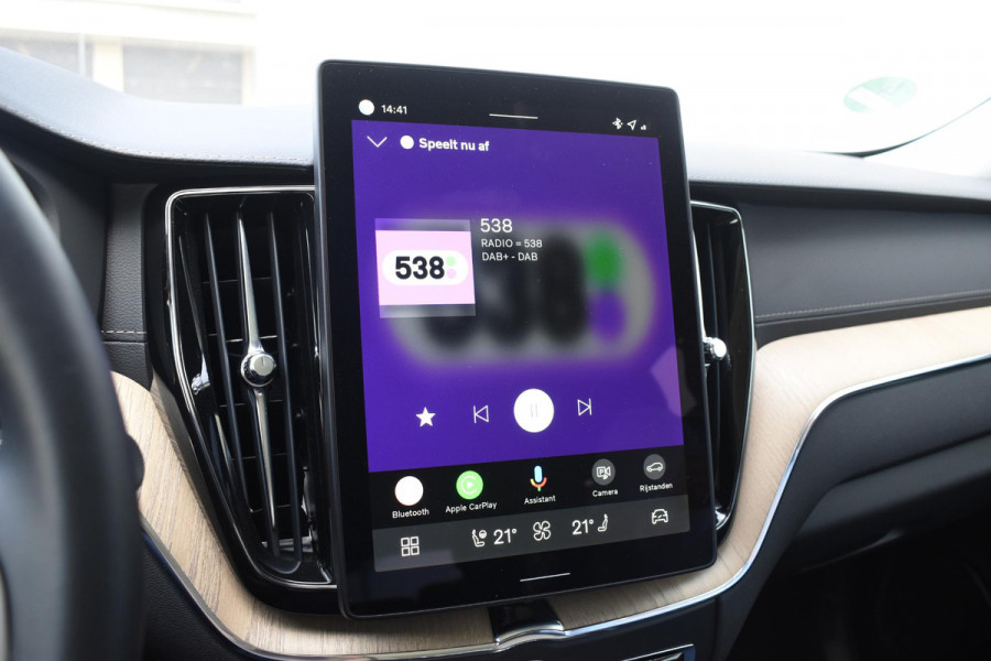 Volvo XC60 T6 Plug-in hybrid AWD Ultra Dark