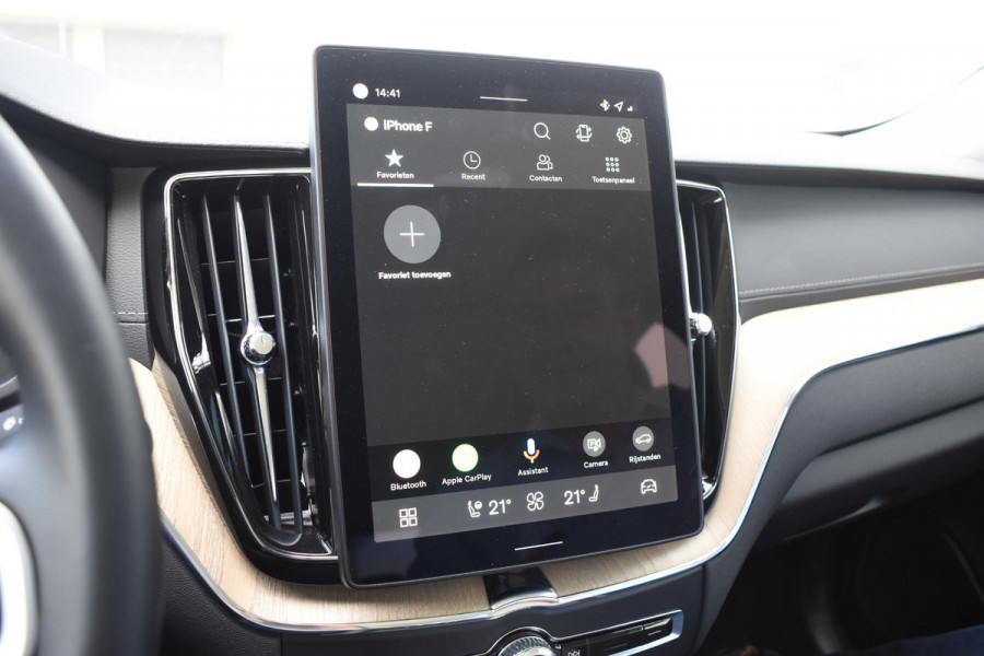 Volvo XC60 T6 Plug-in hybrid AWD Ultra Dark