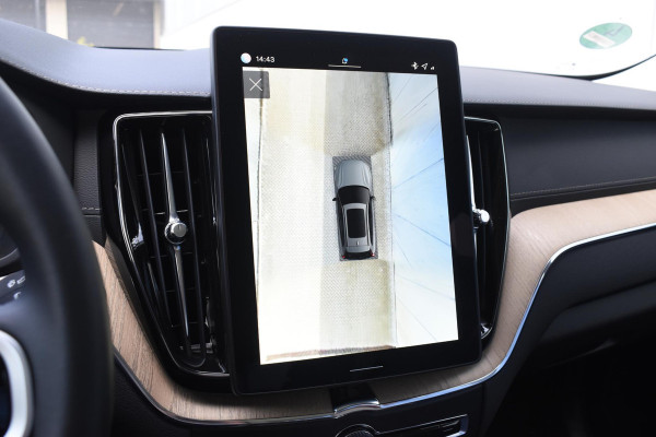 Volvo XC60 T6 Plug-in hybrid AWD Ultra Dark