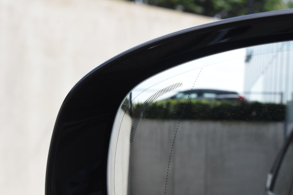 Volvo XC60 T6 Plug-in hybrid AWD Ultra Dark