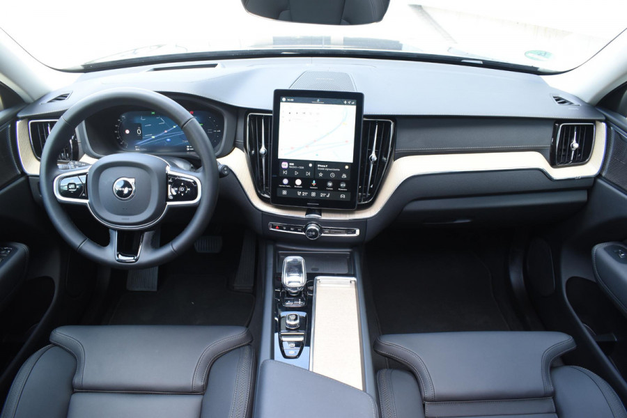 Volvo XC60 T6 Plug-in hybrid AWD Ultra Dark