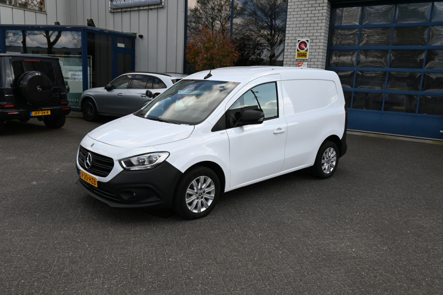 Mercedes-Benz Citan 110 CDI L1 Pro 3 Zitplaatsen, MBUX, Stoelverwarming