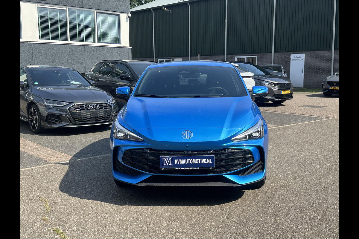 MG MG3 Hybrid+ 1.5 Hybrid+ Luxury 7 JAAR MG FABRIEKS GARANTIE TM 02-2032 | STOEL + STUURVERWARMING | 360 CAMERA | ADAP. CRUISE | DODE HOEK | KEYLESS | APPLE CARPLAY |