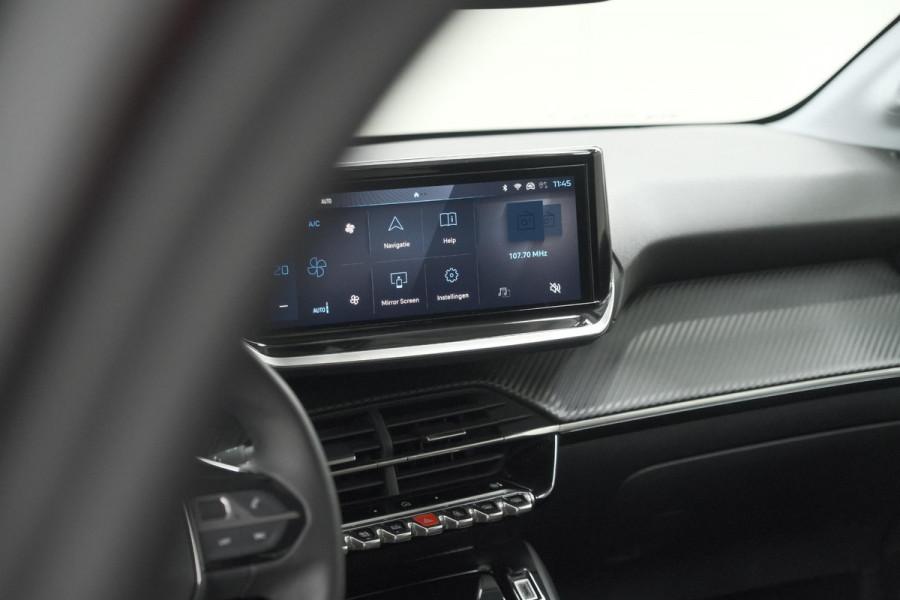 Peugeot 208 Puretech 100 Allure | Camera | Navigatie | Parkeersensoren | Apple Carplay