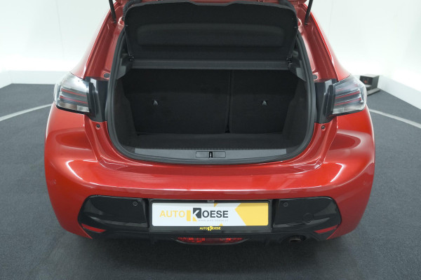 Peugeot 208 Puretech 100 Allure | Camera | Navigatie | Parkeersensoren | Apple Carplay