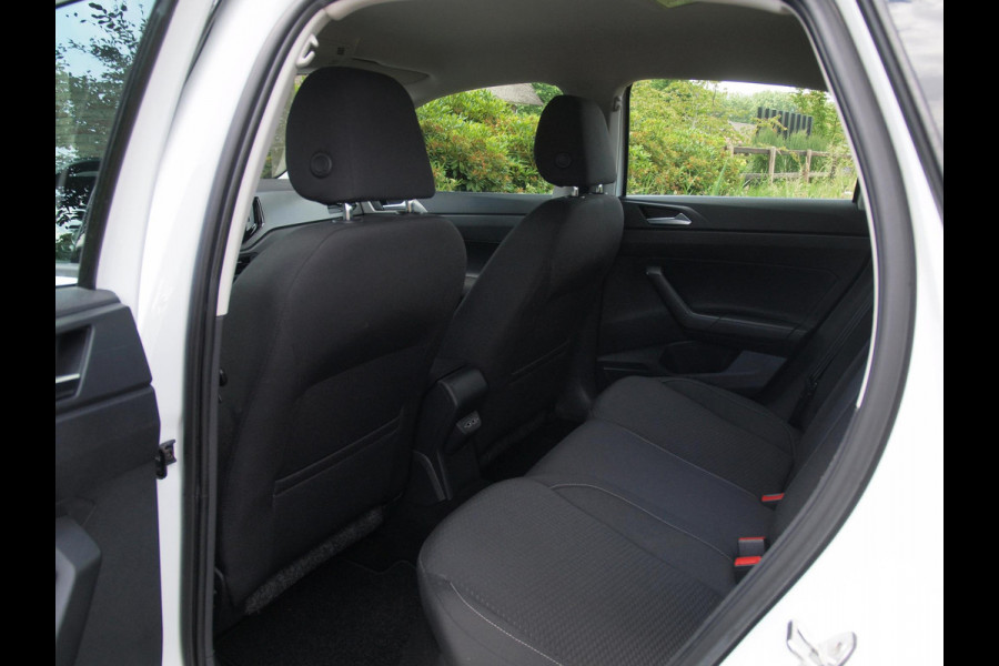 Volkswagen Polo 1.0 MPI Comfortline | Apple Carplay | Navi | Cruise Control | NL-Auto |