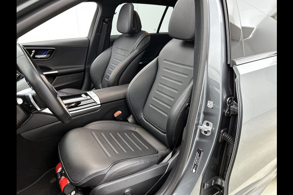 Mercedes-Benz C-Klasse Estate 300 e AMG Lichtmetalen velgen | Parking support | Navigatie | camera achter | Inclusief 24 maanden MB Certified garantie voor Europa.