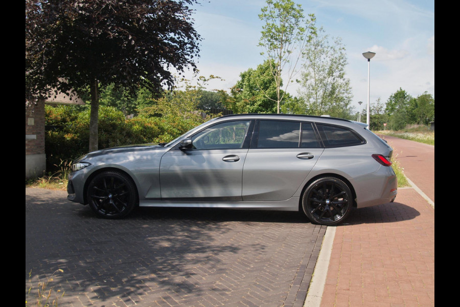 BMW 3 Serie Touring 318i | Virtual Cockpit | Facelift Model | Apple Carplay | 19 Inch | NL-Auto |