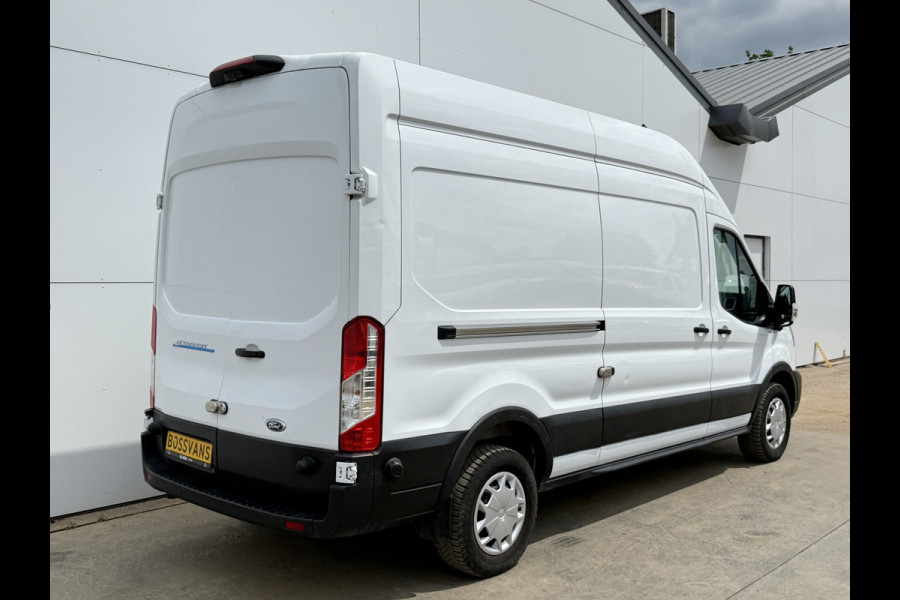 Ford E-Transit 68kWh 184PK L3H3 Pakketinrichting 334km WLTP 96,2% (SOH) BEV Snelladen 360º Camera Cruise control Climate control Carplay Navigatie Laadkabel Parkeersensoren v+a
