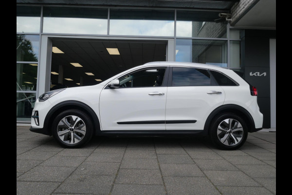 Kia e-Niro DynamicPlusLine 64 kWh | SOH 96,1% | Camera | Dakraam | Adaptief | Navi |