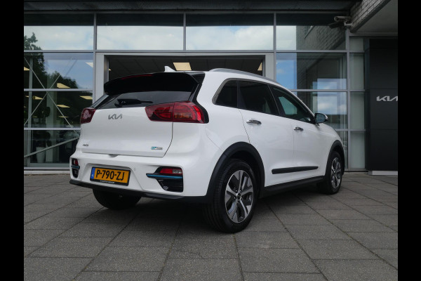 Kia e-Niro DynamicPlusLine 64 kWh | SOH 96,1% | Camera | Dakraam | Adaptief | Navi |