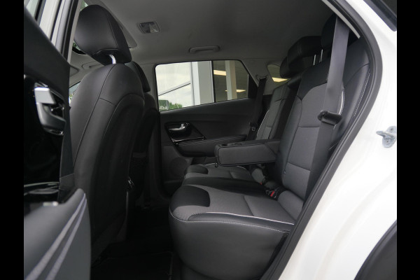 Kia e-Niro DynamicPlusLine 64 kWh | SOH 96,1% | Camera | Dakraam | Adaptief | Navi |
