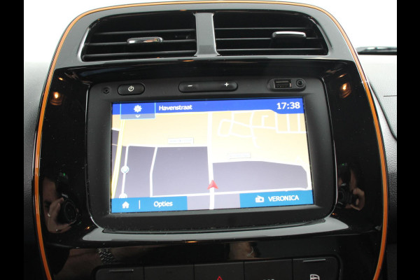 Dacia Spring Comfort Plus (Orange Pack) 27 kWh Airco Cruise Control Navigatie Camera Licht metalen velgen