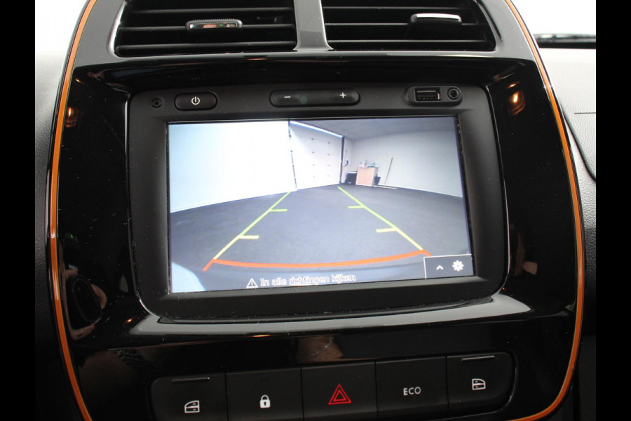 Dacia Spring Comfort Plus (Orange Pack) 27 kWh Airco Cruise Control Navigatie Camera Licht metalen velgen