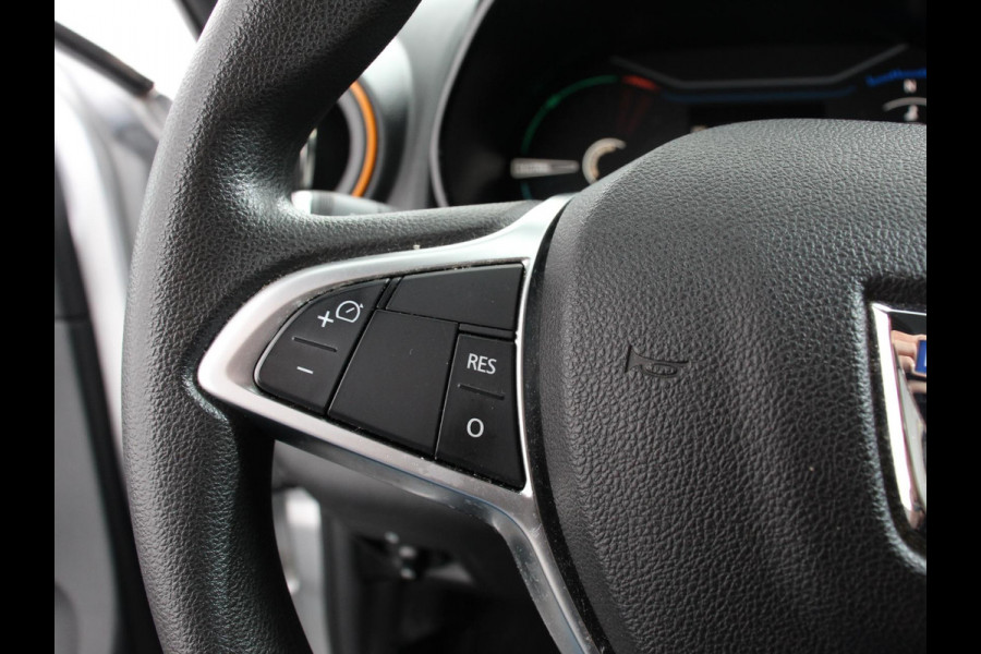 Dacia Spring Comfort Plus (Orange Pack) 27 kWh Airco Cruise Control Navigatie Camera Licht metalen velgen