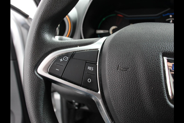 Dacia Spring Comfort Plus (Orange Pack) 27 kWh Airco Cruise Control Navigatie Camera Licht metalen velgen
