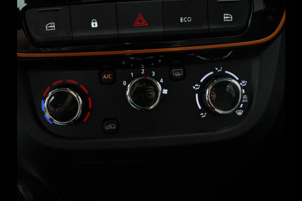 Dacia Spring Comfort Plus (Orange Pack) 27 kWh Airco Cruise Control Navigatie Camera Licht metalen velgen