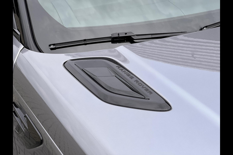 Land Rover Range Rover Sport P400e HSE Dynamic Stealth | Panoramadak | Meridian Audio | Head-Up | Cold Climate Pack | Luchtvering