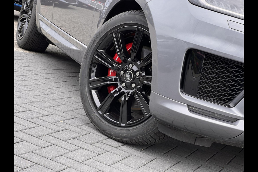 Land Rover Range Rover Sport P400e HSE Dynamic Stealth | Panoramadak | Meridian Audio | Head-Up | Cold Climate Pack | Luchtvering