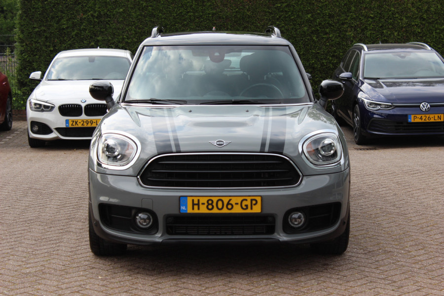 MINI Countryman 1.5 Cooper Business Edition / Leder / Navigatie / Parkeerhulp V+A / Harman Kardon / 18'' / Cruise Control