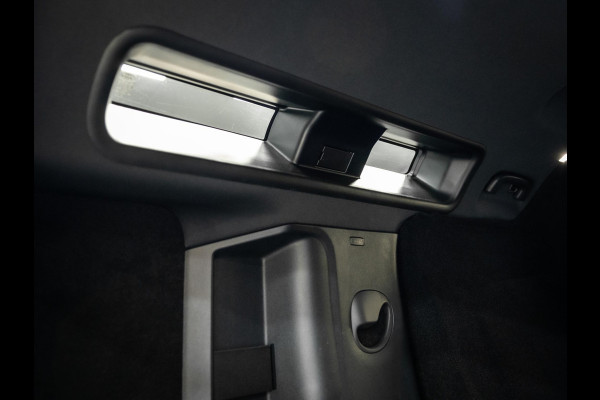 Land Rover Defender Hard Top 3.0 D250 110 MHEV S Grijskenten| Volle uitvoering|