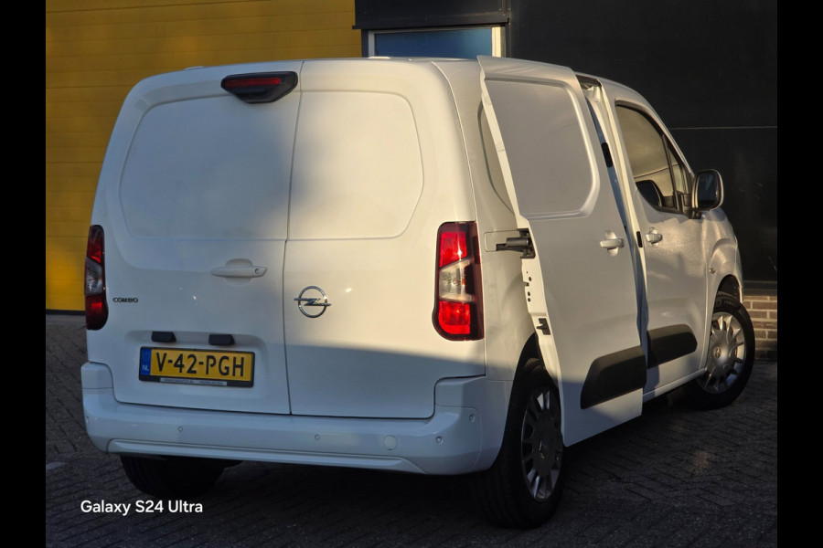 Opel Combo 1.5D L1H1 Edition / AUT / Schuifdeur / Camera / F1 / Navi / Elek Pakket / Nette Staat